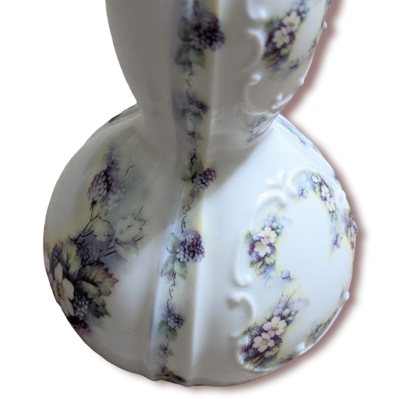 Vintage Omega Porcelain Double Gourd Vase Victorian Flowers Grapes Raised Design - Picture 10 of 11